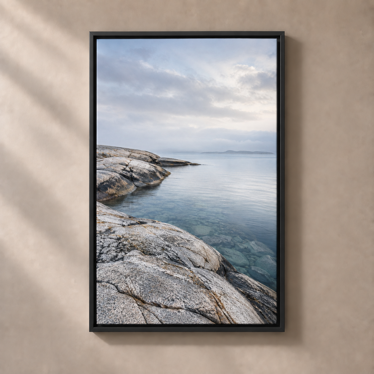 FNR frame preview black | At the Edge of the Tide